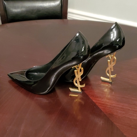 Beautiful Authentic YSL Vernice Chiffon Pumps - Picture 4 of 11